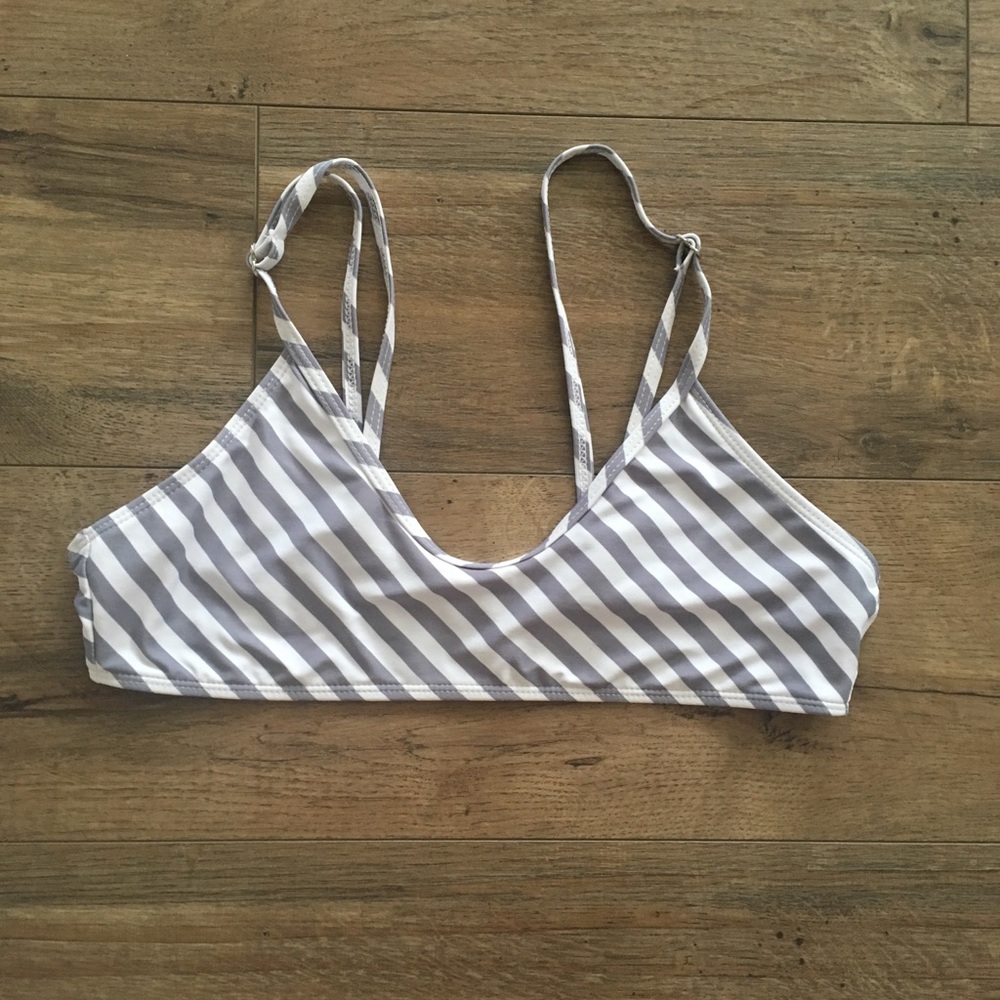 One for $7, two for $12! Cupshe Bikini Top